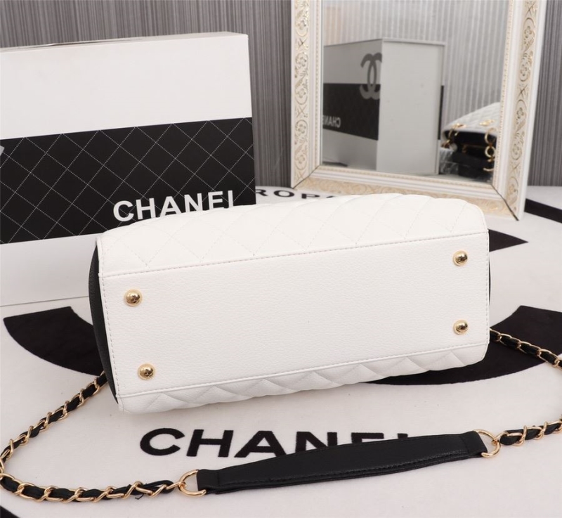 Ch**el shopping bags